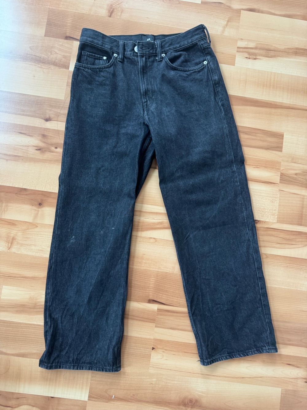 H&M Men's Black Relaxed Fit Jeans